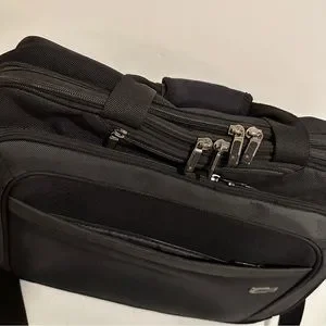 solo | Bags | Solo Travel Sentry Check Fast Black Briefcase Laptop ...